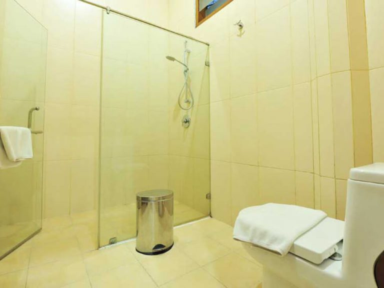 Villa - Bathroom