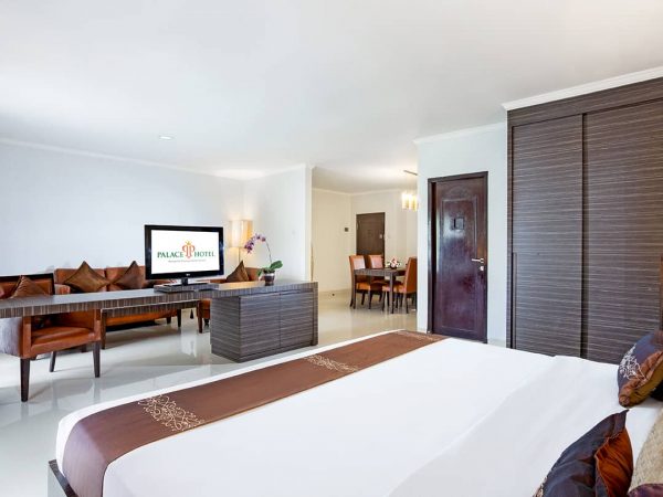 Accomodation - Suite Room - King Bed