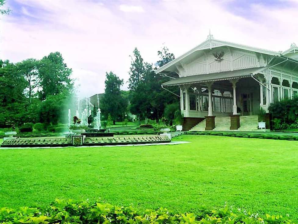 Local Attractions - Cipanas Presidential Palace